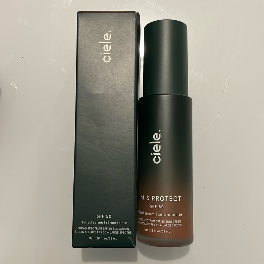 tint & PROTECT SPF 50+ A weightless tinted serum formulated with mineral SPF 50+